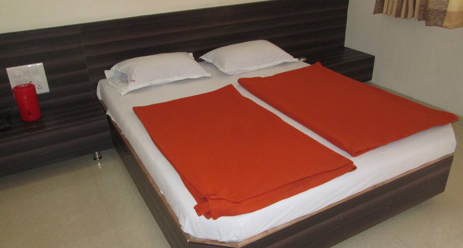Hotel Sai Hira, Shirdi 1